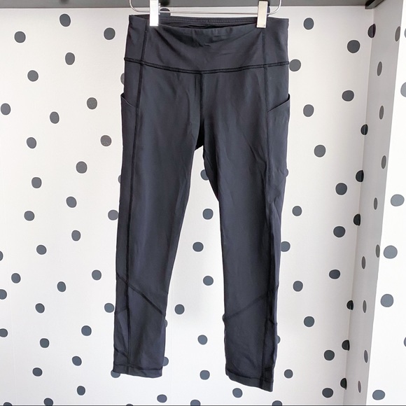 lululemon Cropped Workout Leggings (size 4) - Picture 2 of 6
